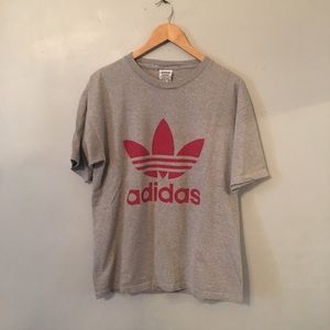 COPY - Vintage Adidas big logo!